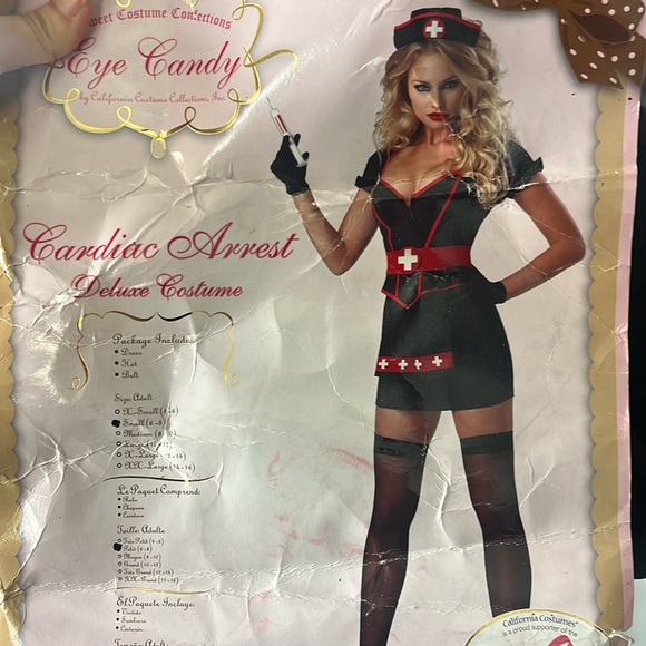 Cardiac arrest nurse costume - Picture 1 of 3